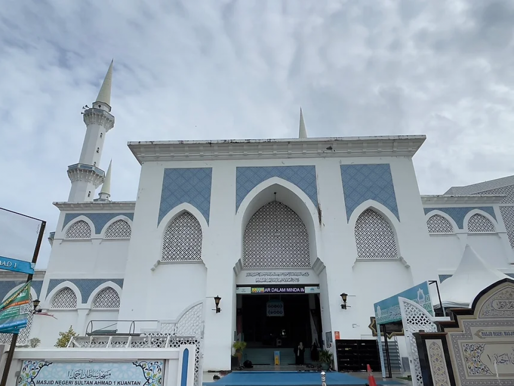 masjid-negeri-3